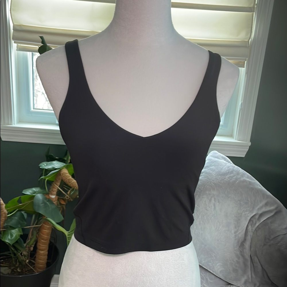 Black Women's Crop Top size 6